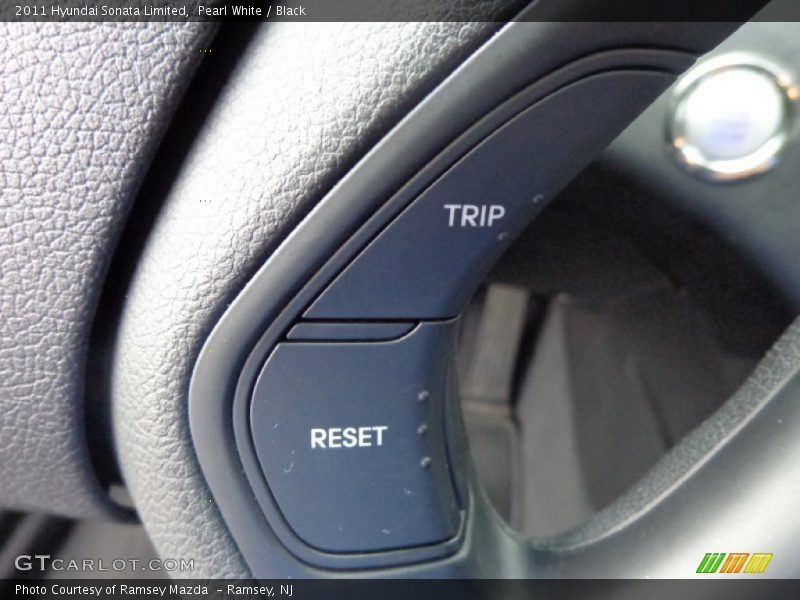 Pearl White / Black 2011 Hyundai Sonata Limited
