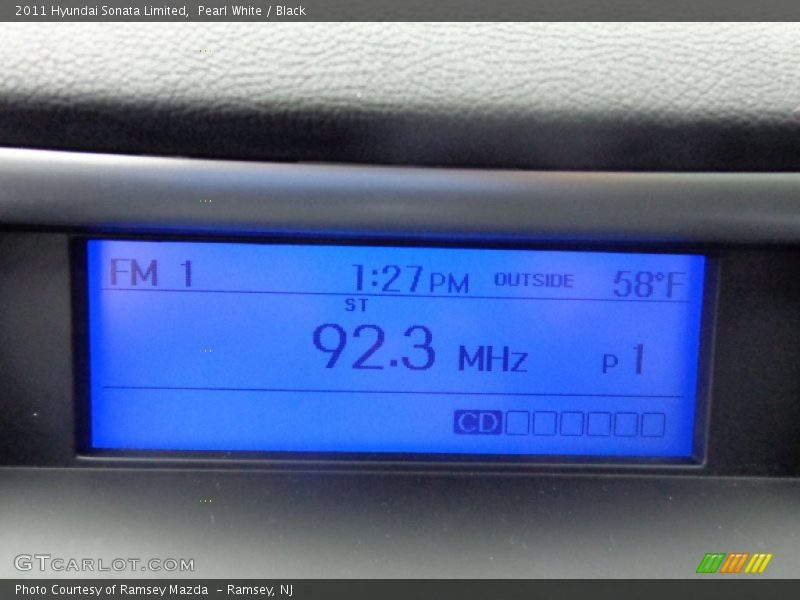 Pearl White / Black 2011 Hyundai Sonata Limited