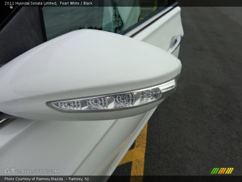 Pearl White / Black 2011 Hyundai Sonata Limited