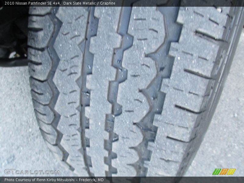 Dark Slate Metallic / Graphite 2010 Nissan Pathfinder SE 4x4