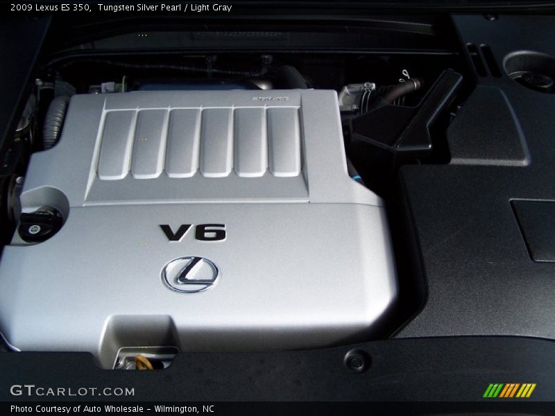 Tungsten Silver Pearl / Light Gray 2009 Lexus ES 350