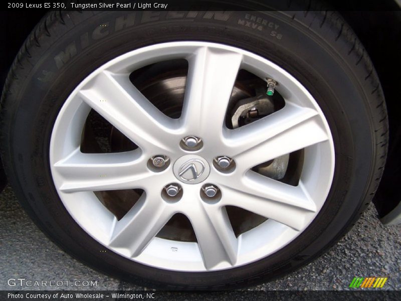 Tungsten Silver Pearl / Light Gray 2009 Lexus ES 350