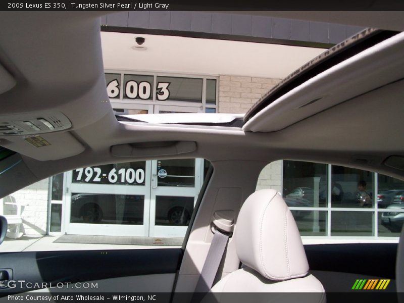 Tungsten Silver Pearl / Light Gray 2009 Lexus ES 350