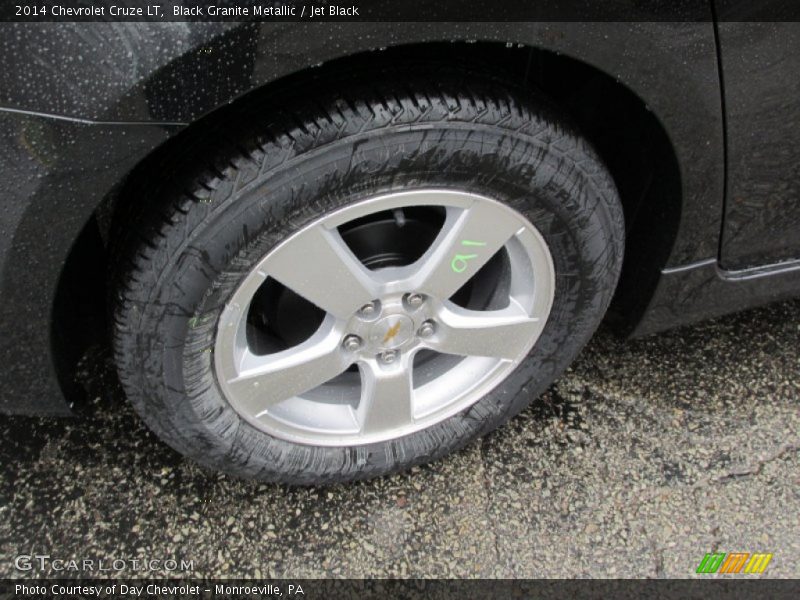Black Granite Metallic / Jet Black 2014 Chevrolet Cruze LT