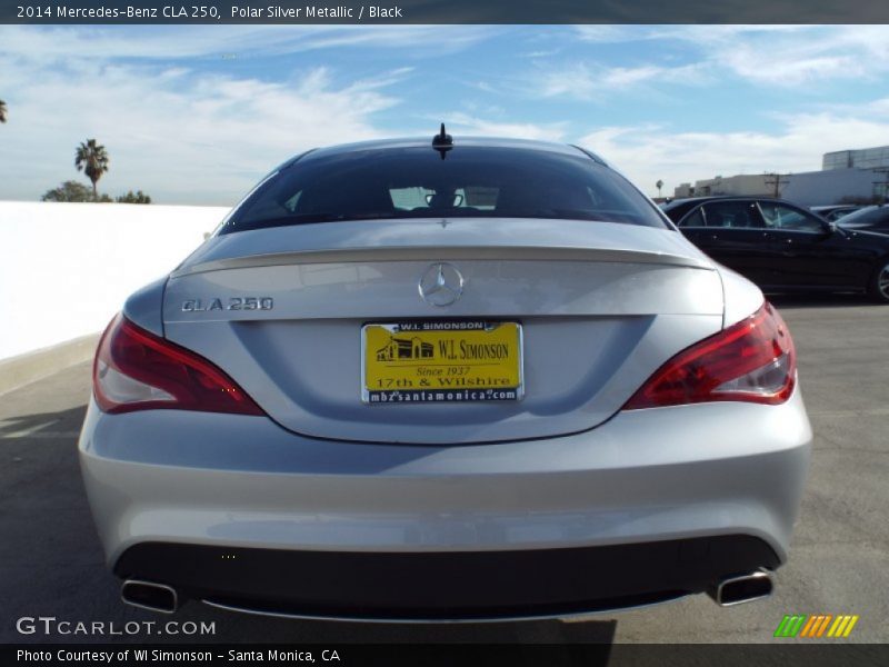 Polar Silver Metallic / Black 2014 Mercedes-Benz CLA 250