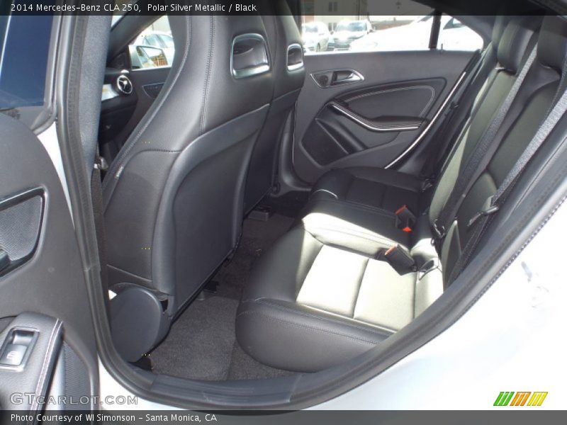 Polar Silver Metallic / Black 2014 Mercedes-Benz CLA 250