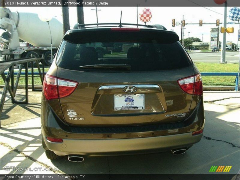 Driftwood Metallic / Beige 2010 Hyundai Veracruz Limited