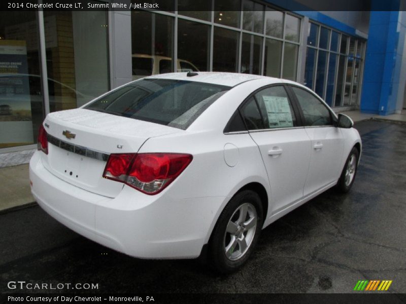 Summit White / Jet Black 2014 Chevrolet Cruze LT