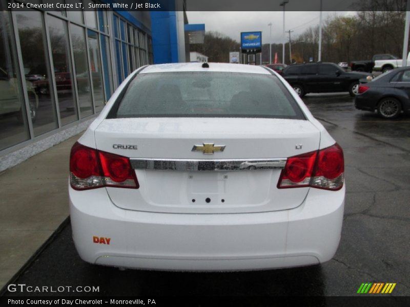 Summit White / Jet Black 2014 Chevrolet Cruze LT