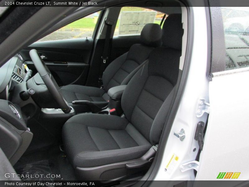 Summit White / Jet Black 2014 Chevrolet Cruze LT