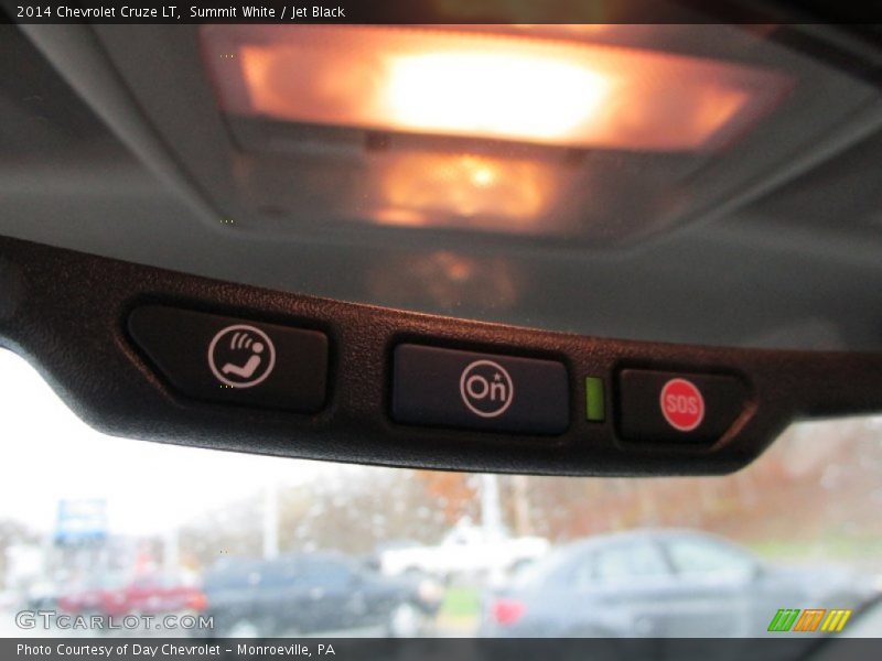 Summit White / Jet Black 2014 Chevrolet Cruze LT