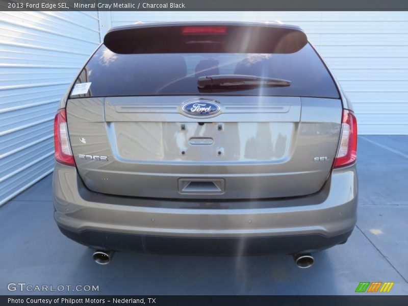 Mineral Gray Metallic / Charcoal Black 2013 Ford Edge SEL
