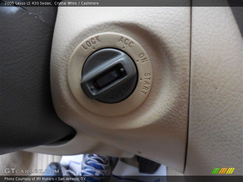 Crystal White / Cashmere 2005 Lexus LS 430 Sedan