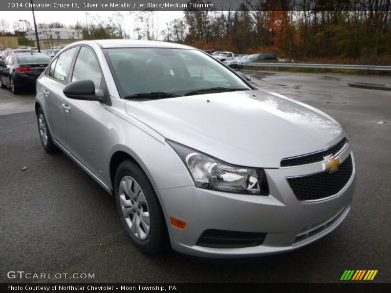 Silver Ice Metallic / Jet Black/Medium Titanium 2014 Chevrolet Cruze LS