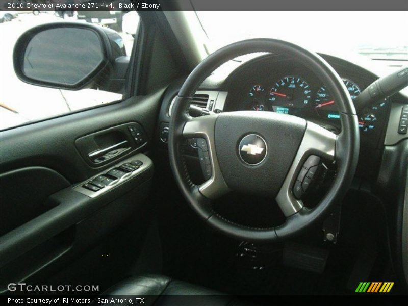 Black / Ebony 2010 Chevrolet Avalanche Z71 4x4