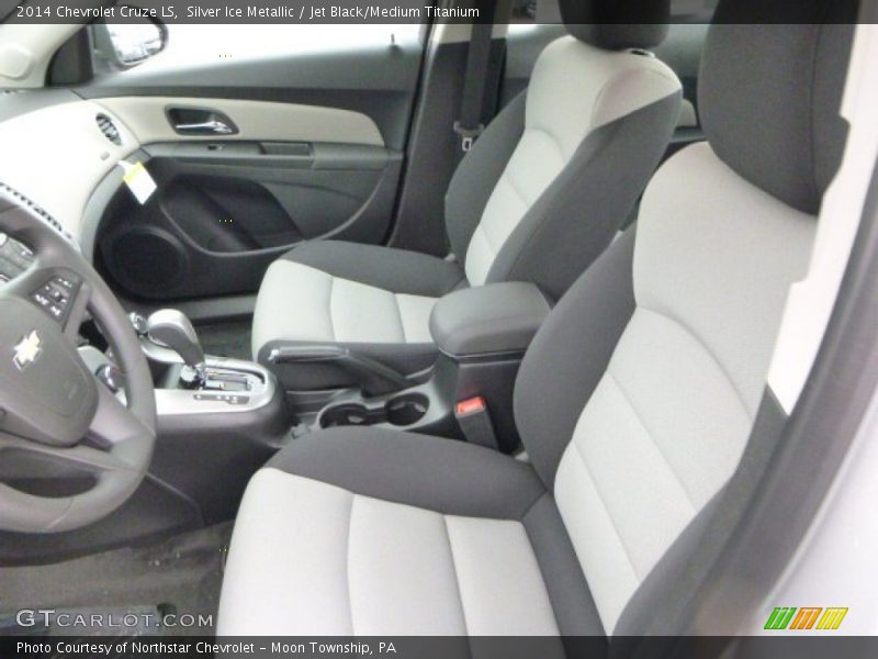 Silver Ice Metallic / Jet Black/Medium Titanium 2014 Chevrolet Cruze LS