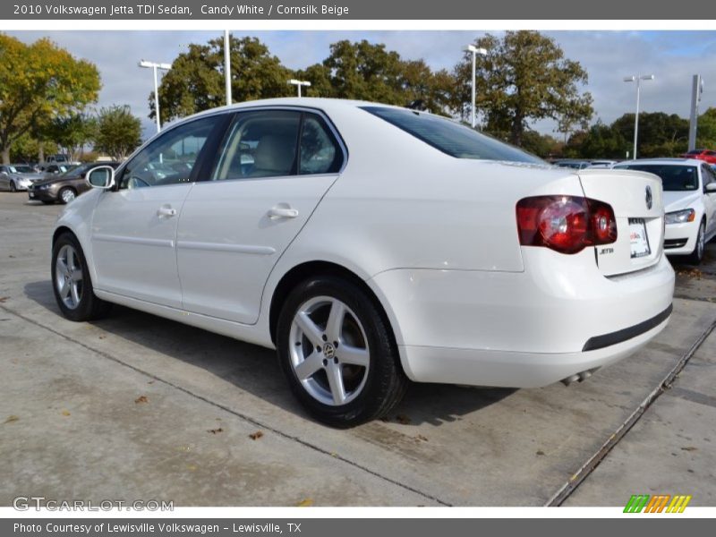 Candy White / Cornsilk Beige 2010 Volkswagen Jetta TDI Sedan