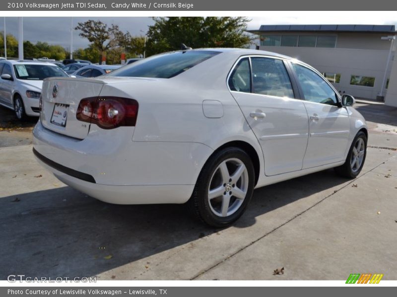 Candy White / Cornsilk Beige 2010 Volkswagen Jetta TDI Sedan