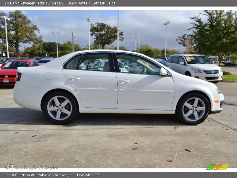 Candy White / Cornsilk Beige 2010 Volkswagen Jetta TDI Sedan