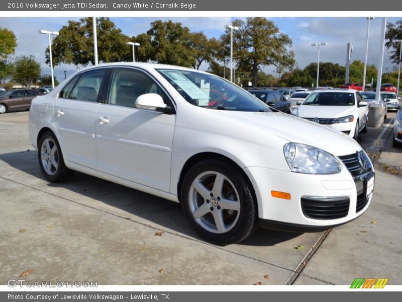 Candy White / Cornsilk Beige 2010 Volkswagen Jetta TDI Sedan