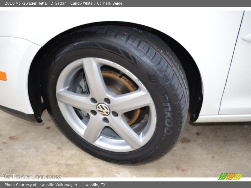 Candy White / Cornsilk Beige 2010 Volkswagen Jetta TDI Sedan