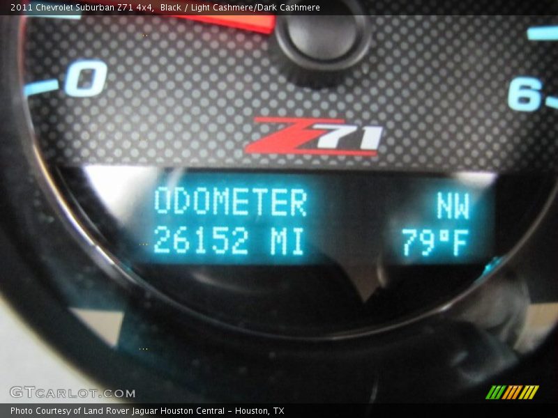 Black / Light Cashmere/Dark Cashmere 2011 Chevrolet Suburban Z71 4x4