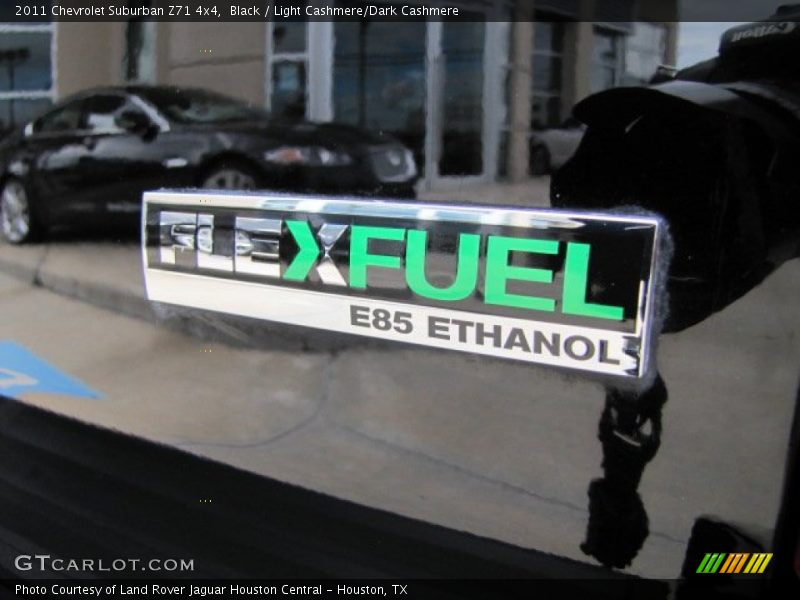 Black / Light Cashmere/Dark Cashmere 2011 Chevrolet Suburban Z71 4x4