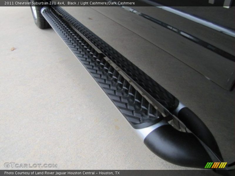 Black / Light Cashmere/Dark Cashmere 2011 Chevrolet Suburban Z71 4x4