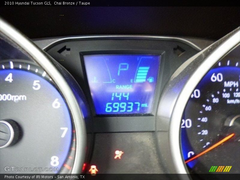 Chai Bronze / Taupe 2010 Hyundai Tucson GLS