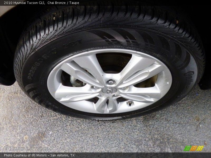 Chai Bronze / Taupe 2010 Hyundai Tucson GLS