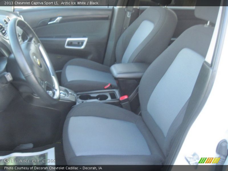 Arctic Ice White / Black 2013 Chevrolet Captiva Sport LS
