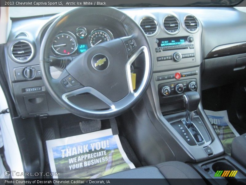 Arctic Ice White / Black 2013 Chevrolet Captiva Sport LS