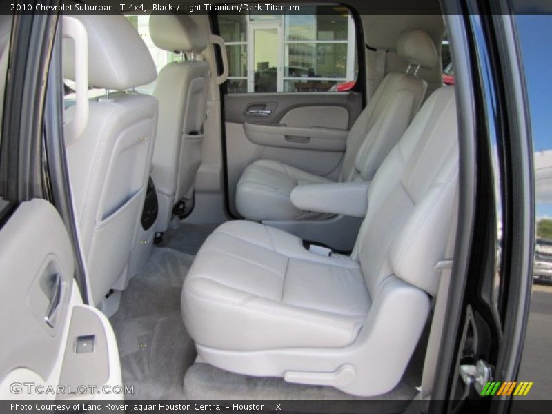 Black / Light Titanium/Dark Titanium 2010 Chevrolet Suburban LT 4x4
