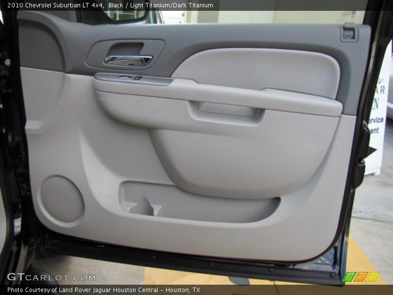 Black / Light Titanium/Dark Titanium 2010 Chevrolet Suburban LT 4x4
