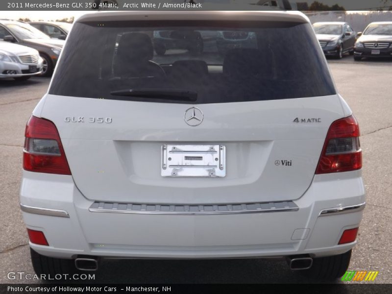 Arctic White / Almond/Black 2011 Mercedes-Benz GLK 350 4Matic