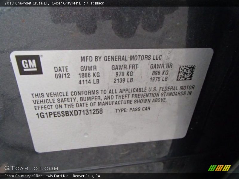 Cyber Gray Metallic / Jet Black 2013 Chevrolet Cruze LT