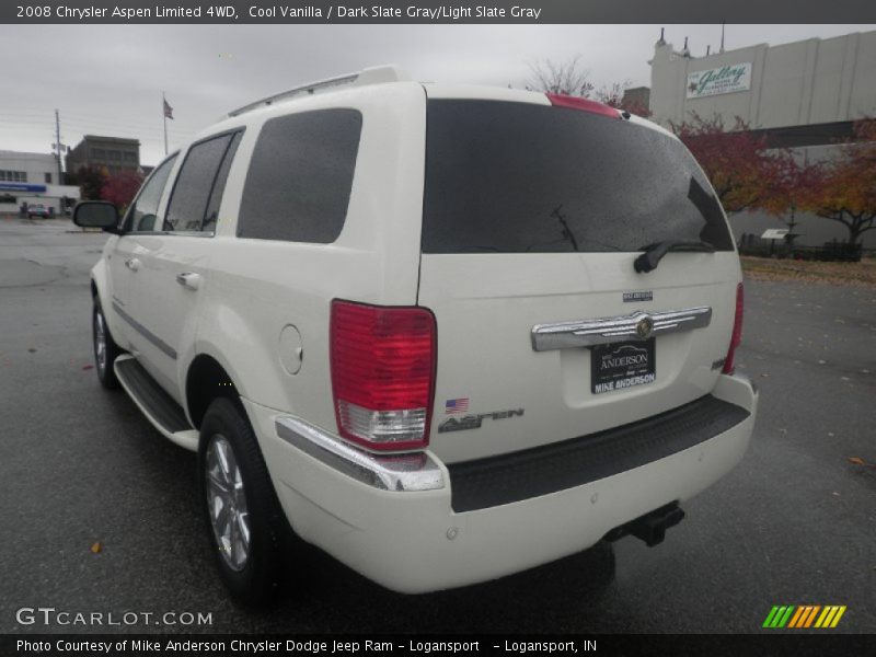 Cool Vanilla / Dark Slate Gray/Light Slate Gray 2008 Chrysler Aspen Limited 4WD