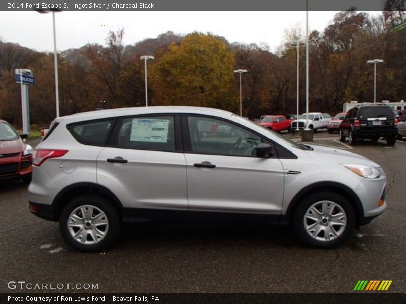 Ingot Silver / Charcoal Black 2014 Ford Escape S