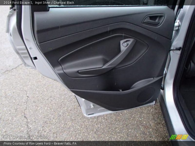 Ingot Silver / Charcoal Black 2014 Ford Escape S