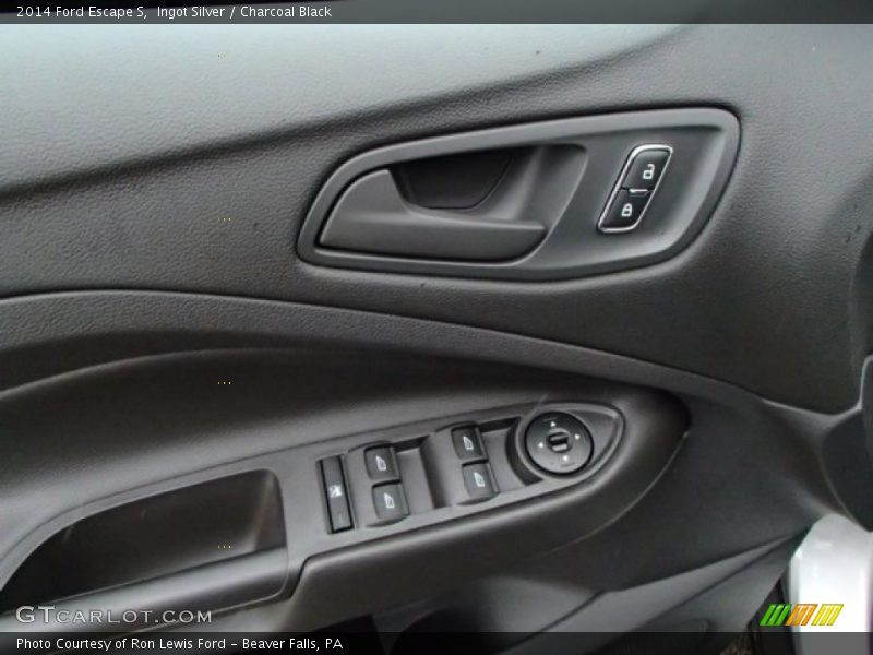 Ingot Silver / Charcoal Black 2014 Ford Escape S