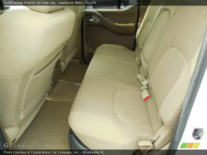 Avalanche White / Desert 2006 Nissan Frontier LE Crew Cab