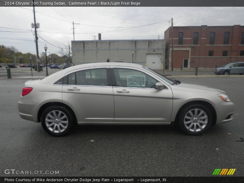 Cashmere Pearl / Black/Light Frost Beige 2014 Chrysler 200 Touring Sedan