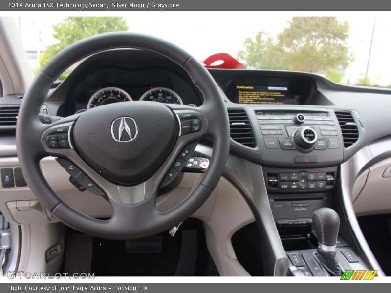 Dashboard of 2014 TSX Technology Sedan