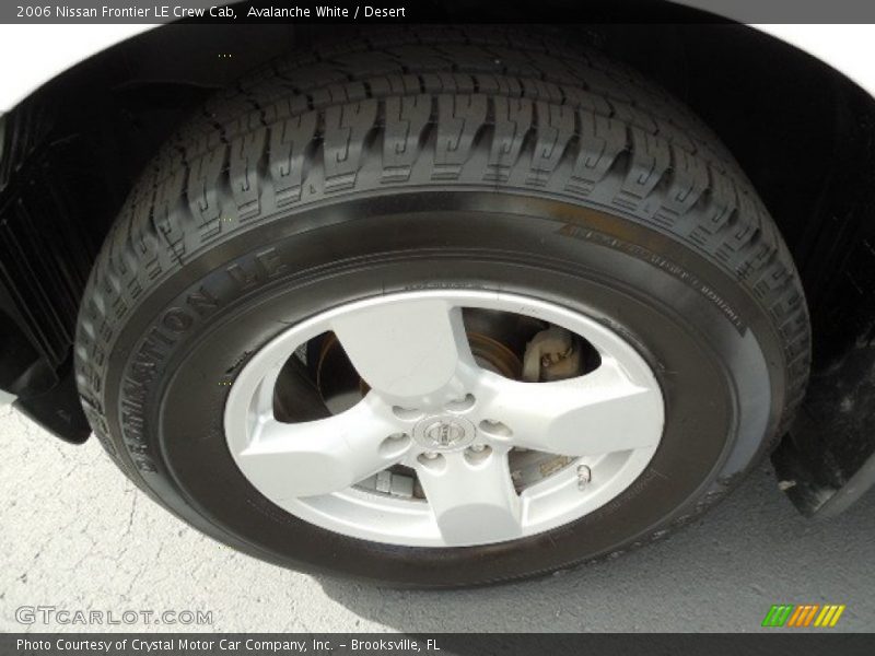 Avalanche White / Desert 2006 Nissan Frontier LE Crew Cab