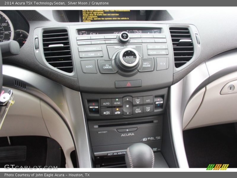 Controls of 2014 TSX Technology Sedan