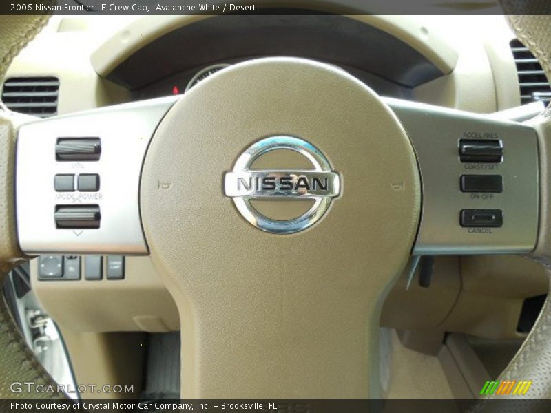 Avalanche White / Desert 2006 Nissan Frontier LE Crew Cab