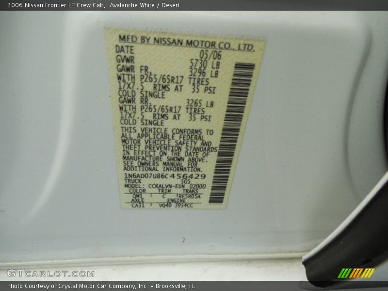Avalanche White / Desert 2006 Nissan Frontier LE Crew Cab
