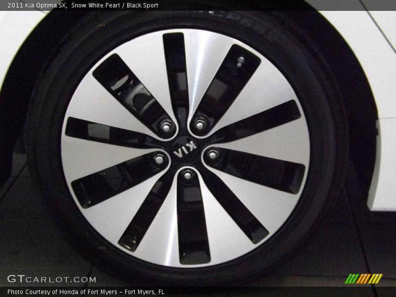 Snow White Pearl / Black Sport 2011 Kia Optima SX
