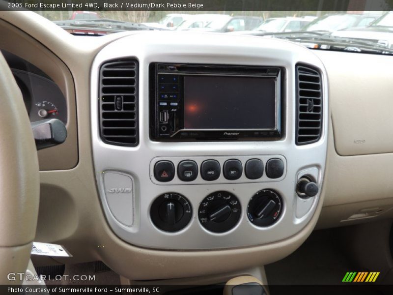 Black / Medium/Dark Pebble Beige 2005 Ford Escape Limited 4WD