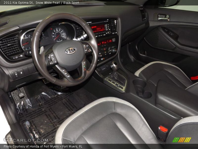 Snow White Pearl / Black Sport 2011 Kia Optima SX